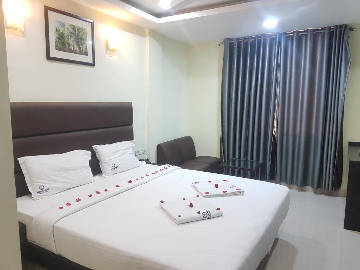 Ample Yard Hotel Chennai Ngoại thất bức ảnh