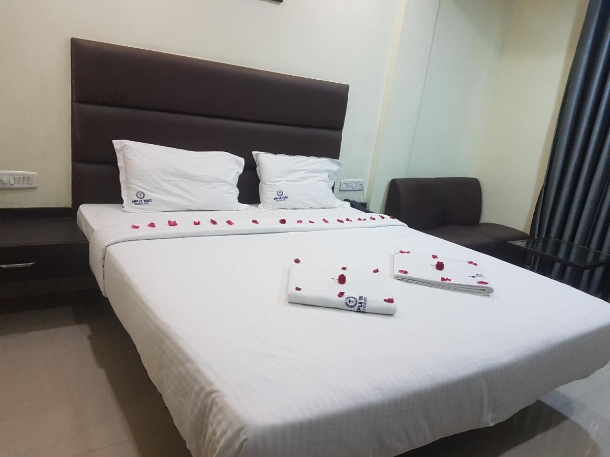 Ample Yard Hotel Chennai Ngoại thất bức ảnh